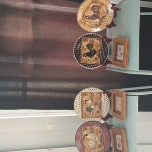 Rooster plates  and wall art